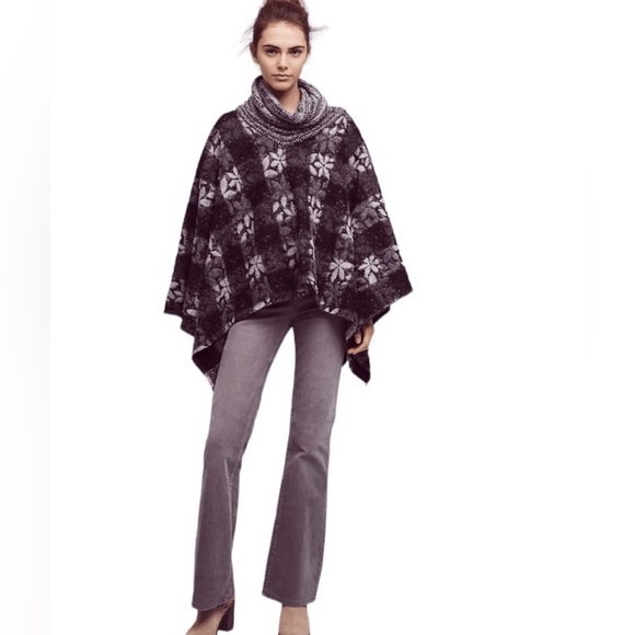 Gorgeous Anthropologie reversible poncho sweater EUC - Picture 2 of 7